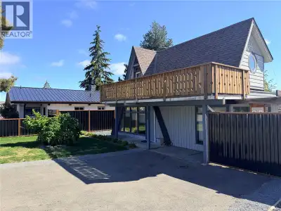 Nestled on a desirable corner lot in one of Parksville’s most sought-after neighbourhoods, this char...