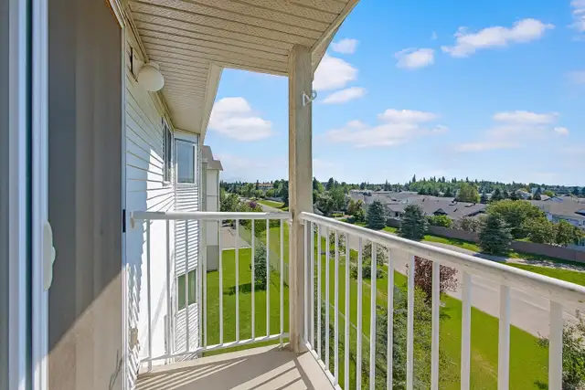 2 Bed x 1 Bath Apartment for Rent on 49th Ave | $1330.00 in Long Term Rentals in St. Albert - Image 9