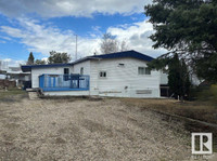 4814 48 AV Lodgepole, Alberta