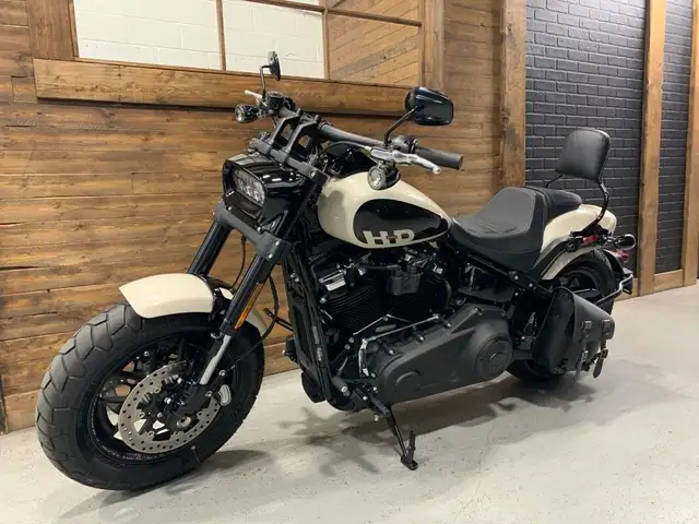 2022 Harley-Davidson Fat Bob 114 in Street, Cruisers & Choppers in Oshawa / Durham Region - Image 17