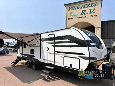 Heartland Mallard travel trailer 27 highlights: Dual Entry Two Lounge Chairs Single Slide 17' Power...