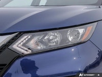 Recent Arrival! CARFAX Canada No Reported Accidents CARFAX Canada One Owner 2023 Nissan Qashqai S 4D... (image 5)