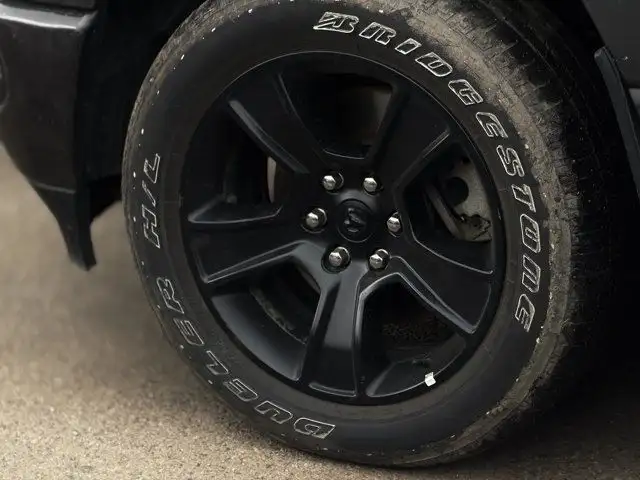 2023 Ram 1500 Sport GT Crew Cab 4WD | No Accidents | 5'7 Box in Cars & Trucks in Calgary - Image 6