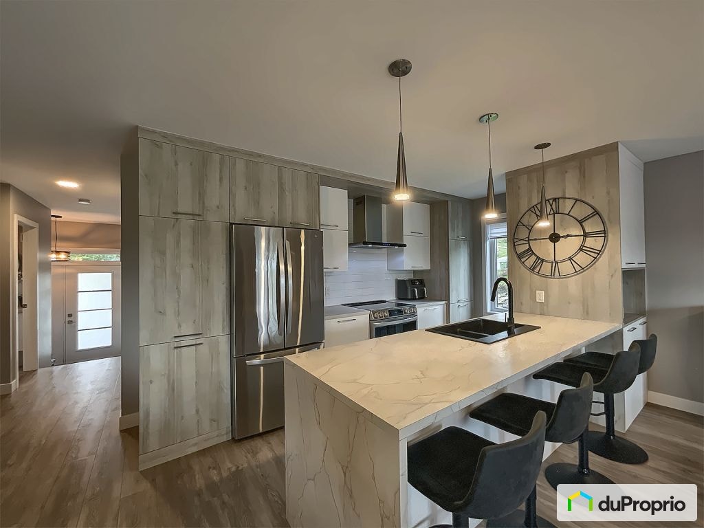 $939,000 - 2 Storey for sale in Sherbrooke (Fleurimont) — photo 3