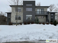 1 385 000$ - Maison 2 étages à Sherbrooke (Jacques-Cartier)