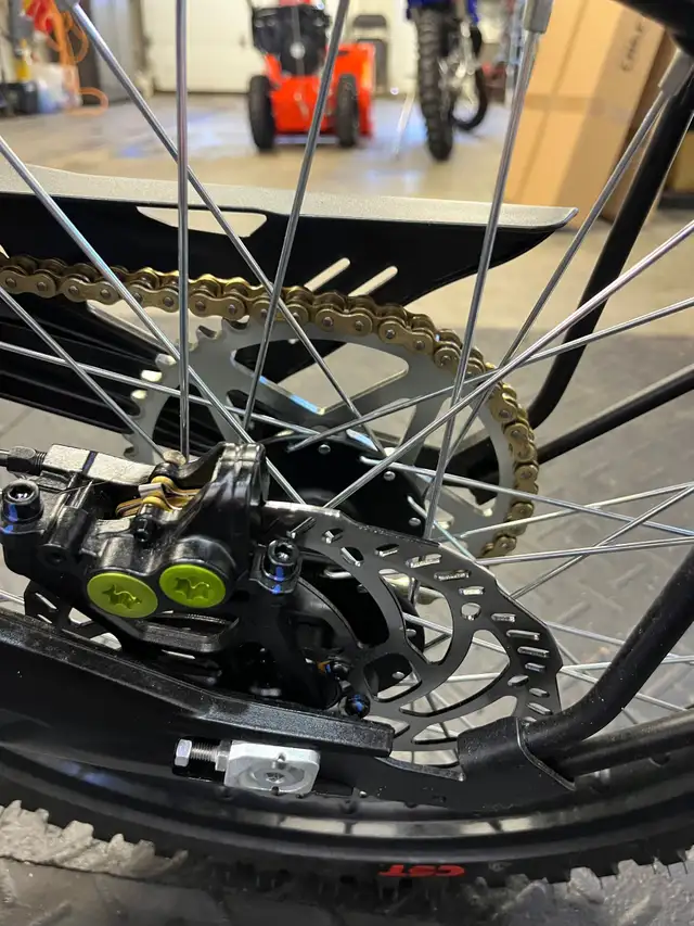 2024 Surron Light Bee X AUBAINE FIN DE SAISON in Other in Lac-Saint-Jean - Image 9