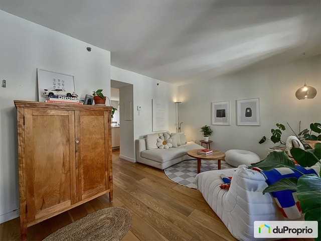 $292,900 - Condominium for sale in Old-Quebec — photo 2