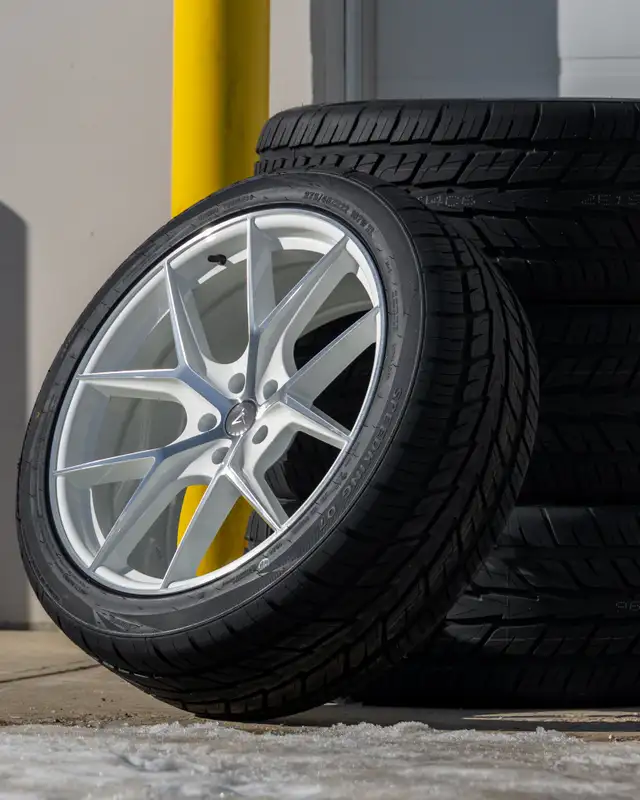 NEW 22 inch Armed SNIPER 5308 GLOSS WHITE MACHINED Wheels in Tires & Rims in Edmonton - Image 4