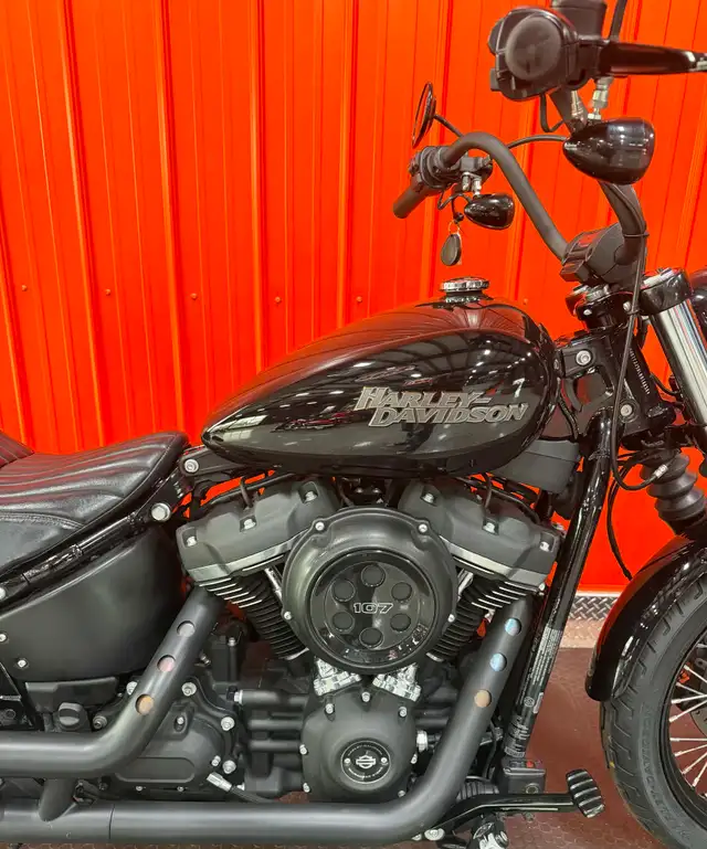 2020 Harley-Davidson Softail 2020 HARLEY DAVIDSON STREET BOB FXB in Street, Cruisers & Choppers in Moncton - Image 4