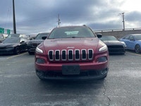 Come see this 2017 Jeep Cherokee Sport before it's too late! *This Jeep Cherokee Is Competitively Pr... (image 1)