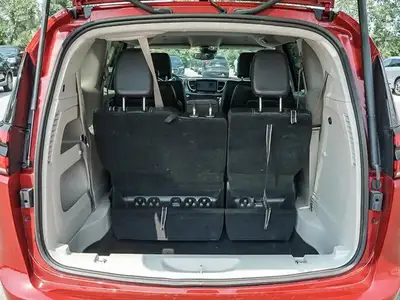 2024 Chrysler Pacifica Touring-L | 4 New Tires | Lane Departure, View more