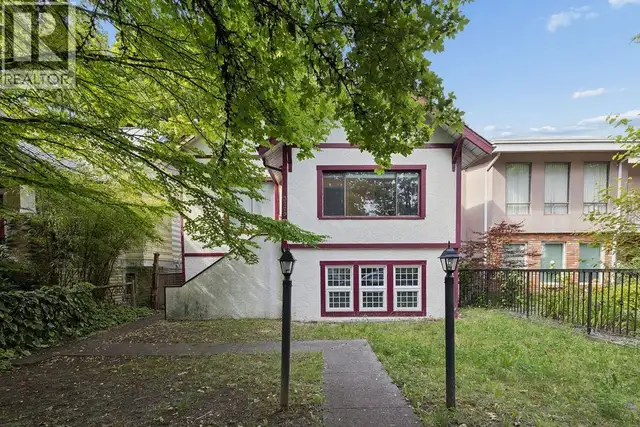 Ground level 3229 W 11TH AVENUE Vancouver, British Columbia in Long Term Rentals in Vancouver - Image 22