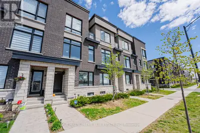 2638 CASTLEGATE CROSSING CROSSING Pickering (Duffin Heights), On