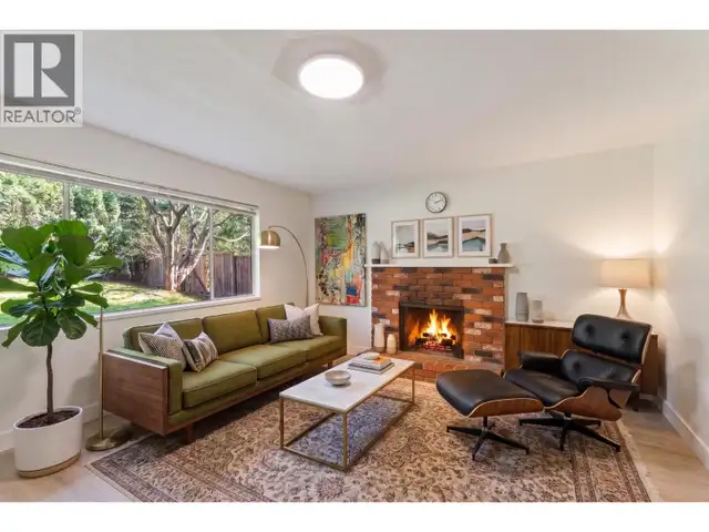 1949 MAHON AVENUE North Vancouver, British Columbia in Houses for Sale in North Shore - Image 15