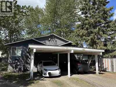 INVESTOR ALERT!! Excellent 4-plex investment property centrally located at the farthest southern end...