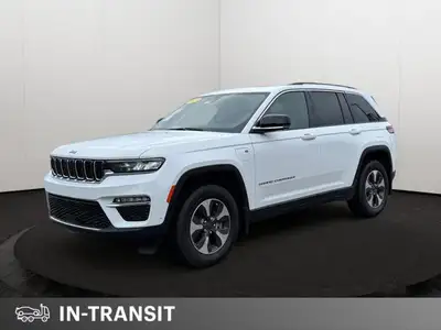 This Jeep Grand Cherokee is equipped with: Remote Start, 2.0L I4 DOHC, 4WD, 10 Speakers, Capri Leath...