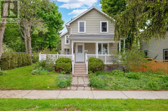 118 WELLINGTON STREET Gananoque, Ontario63006664863491121