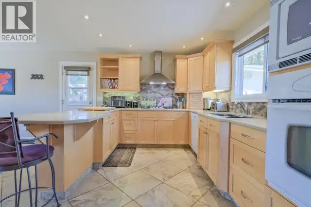 709 BARTLETT Drive Penticton, British Columbia in Houses for Sale in Penticton - Image 16
