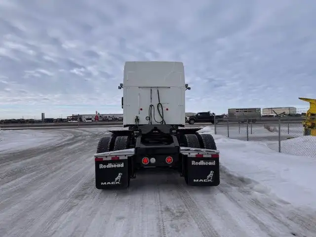 2023 Mack Anthem 64T 70 mDRIVE S40 in Heavy Trucks in Regina - Image 5