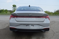 2021 Hyundai Elantra Preferred 126,268 KM Only $16,999 or $122 Bi-weekly. Bi-weekly payment includes... (image 3)