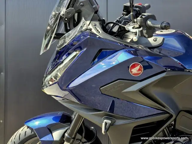 Honda NT1100 in Street, Cruisers & Choppers in Oshawa / Durham Region - Image 23