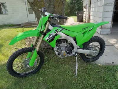 Welcome to Ride Collective - AB APPLY NOW: https://www.ridecollective.ca/get-pre-approved 2024 KAWAS...