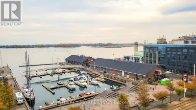 1026 - 230 QUEENS QUAY W Toronto (Waterfront Communities), Ontar