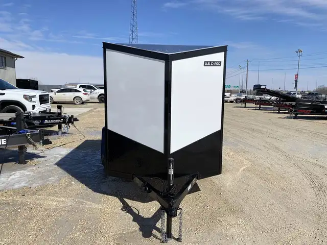 2026 US Cargo 5' X 8' V-Nose Rear Ramp Door Cargo Trailer in Cargo & Utility Trailers in Winnipeg - Image 18