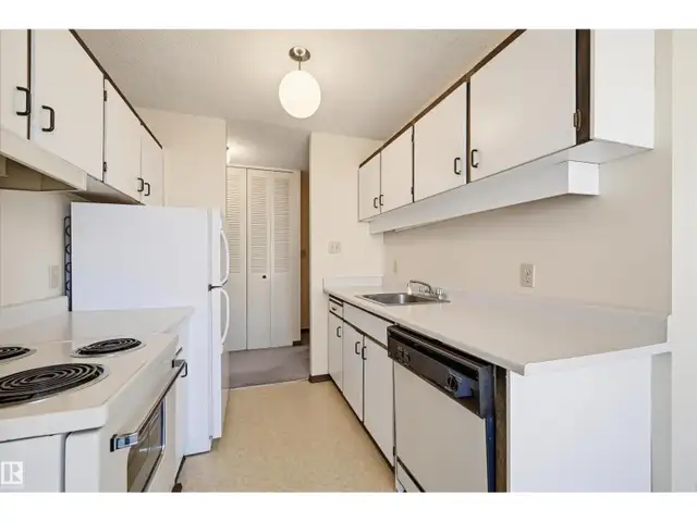 #701 12141 JASPER AV NW Edmonton, Alberta in Condos for Sale in Edmonton - Image 10