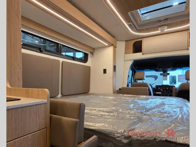2026 Triple E ( LEISURE TRAVEL VANS ) Unity 24MBL in RVs & Motorhomes in Calgary - Image 30