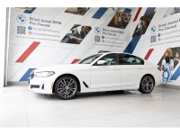 Sunroof, Heated Seats, Apple CarPlay, Premium Audio, Navigation, Blind Spot Detection, Lane Departur... (image 4)