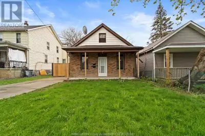 773 ASSUMPTION Windsor, Ontario