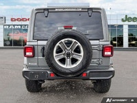 This Jeep Wrangler boasts a Regular Unleaded V-6 3.6 L/220 engine powering this Automatic transmissi... (image 4)