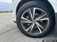 The advertised vehicle price is based on a promotional finance offer. Customers who purchase the veh... (image 8)