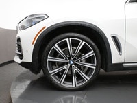BMW CERTIFIED! ONLY 61,000 KMS, VERY WELL OPTIONED PREMIUM ENHANCED PACKAGE, ADVANCED DRIVER ASSISTA... (image 4)