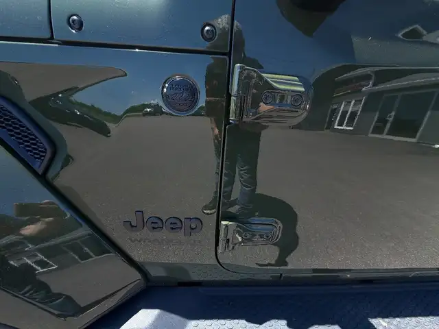 2021 Jeep Wrangler SAHARA ALTITUDE 4WD in Cars & Trucks in Summerside - Image 24