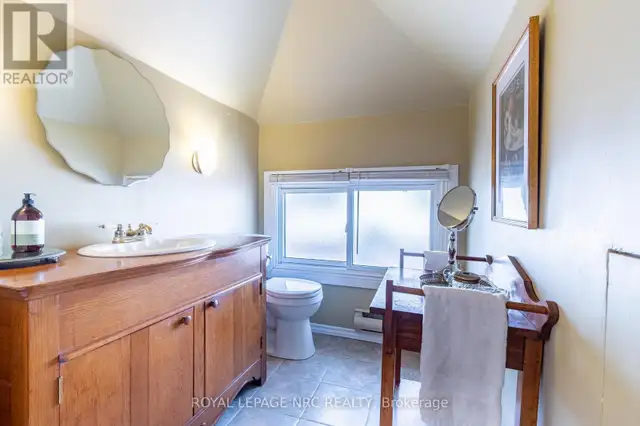 250 KENT STREET Port Colborne (Sugarloaf), Ontario in Houses for Sale in St. Catharines - Image 25