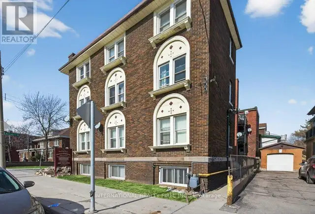 2 - 109 BALSAM AVENUE S Hamilton (Stipley), Ontario in Long Term Rentals in Hamilton - Image 23