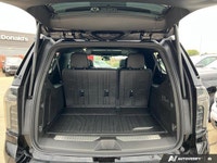 Leather Seats, 3rd Row Seating, Heated & Ventilated Seats, Heated Steering, Adaptive Cruise Control,... (image 8)