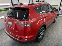 At RuralWorx Auto Sales we have a LOW MILEAGE, DEALER MAINTAINED 2017 Toyota RAV4 LE AWD! This SUV l... (image 5)