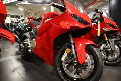 Argyll Motorsports 2025 Ducati Panigale V4 Ducati Red Wonder. Engineered. Wonder, the immediate and...