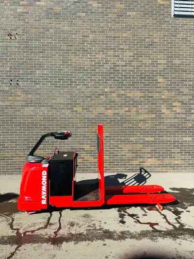 Keywords: Raymond pallet jack, electric pallet jack, center rider pallet jack, 6,000 lbs capacity, f...