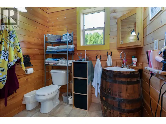 102 Gibson Road Lumby, British Columbia in Land for Sale in Vernon - Image 16