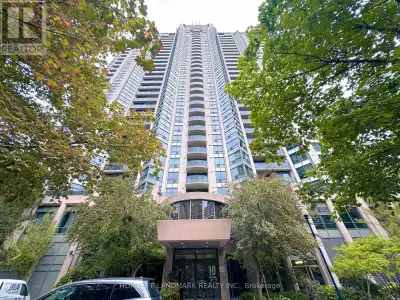 Tridel Luxury Building "Grande Triomphe" in the Heart of North York! Bright and Spacious 1+Den Suite...