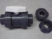 Ball Valve 1-1/4" Hayward en PVC True Union avec adapteur