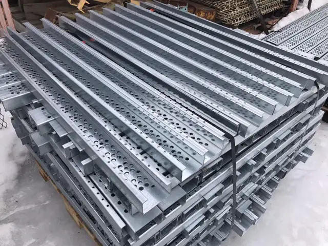 Rampe en acier galvanisé in Other in Drummondville - Image 5