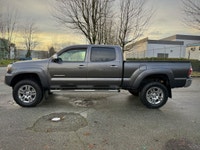 2013 Toyota Tacoma LIMITED DOUBLE CAB LONG BED 4.0 V6 | SAME OWNER SINCE 2015 | OVER 40 SERVICE RECO... (image 7)