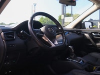 This accident-free 2018 Nissan Qashqai SL AWD comes with the kind of history pre-owned buyers want t... (image 7)