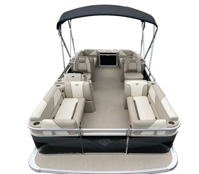 2024 Tahoe Tritoon 2180 QL, Mercury 90 HP and Trailer in Powerboats & Motorboats in Oshawa / Durham Region - Image 4