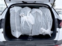 Crowfoot Hyundai, AMVIC Licensed Dealer Mileage: 84,957 km Accident History: No accidents Discover r... (image 8)